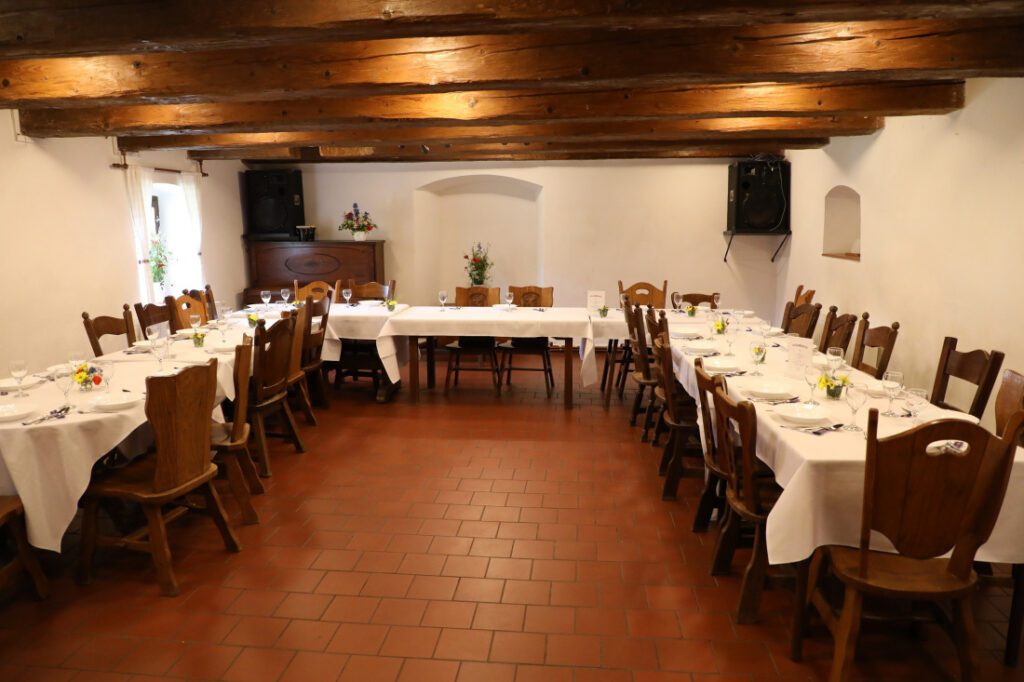 Dvůr Čihovice a Špejchar klub